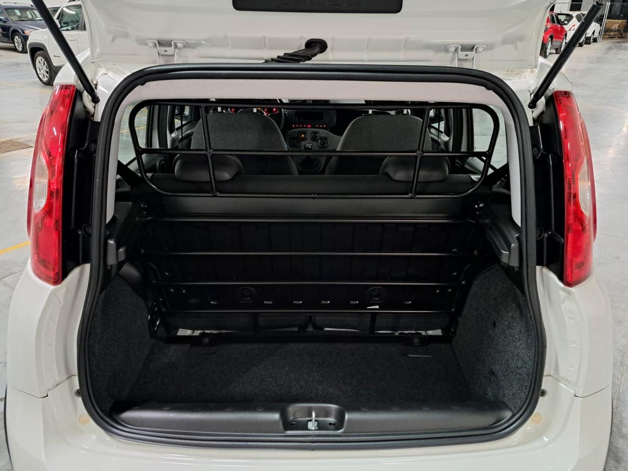 Fiat Panda 1.0 FireFly Hybrid Street N1 Autocarro 4 Posti