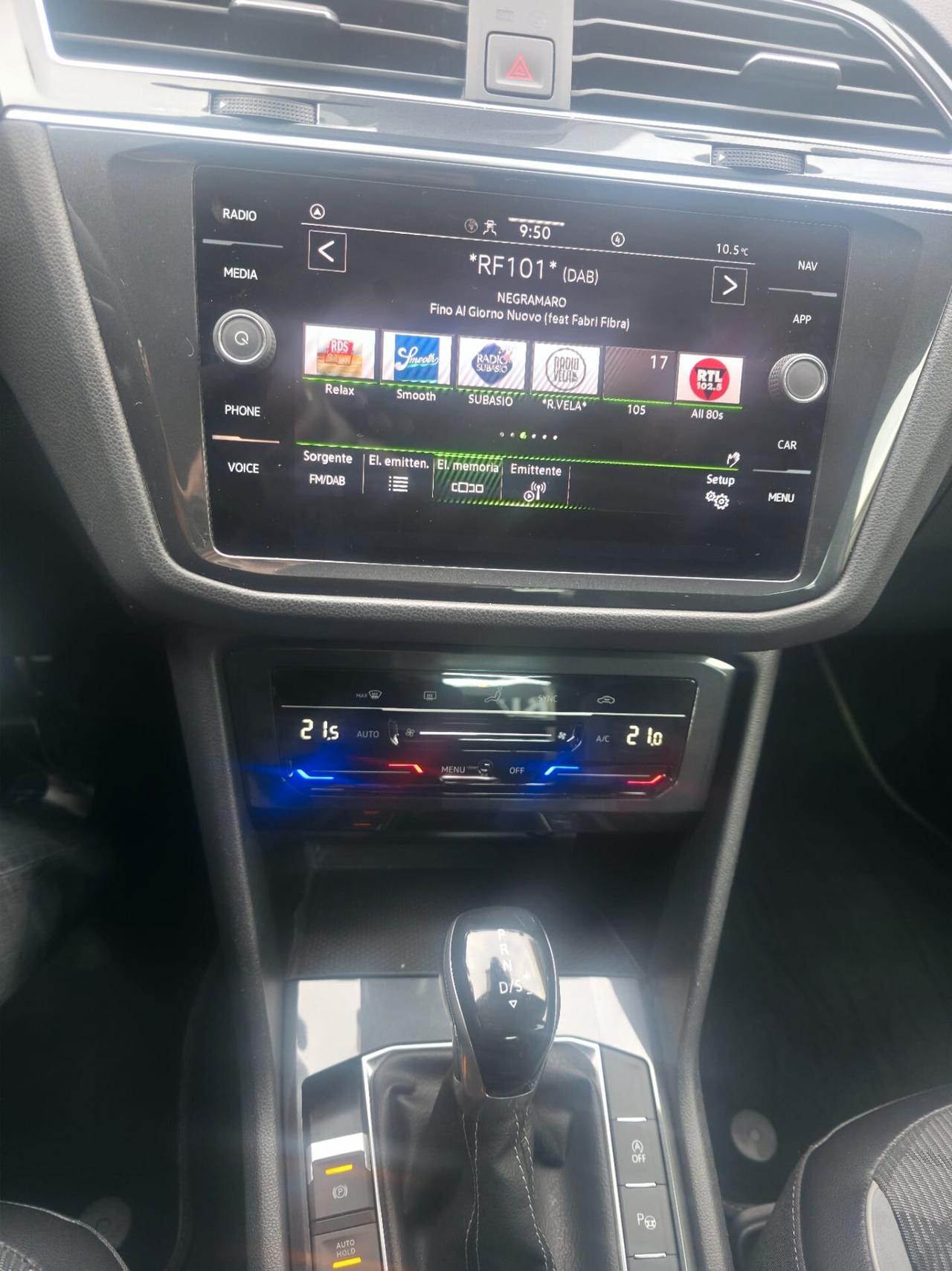 Volkswagen Tiguan 2.0 TDI 150 CV SCR DSG R-Line