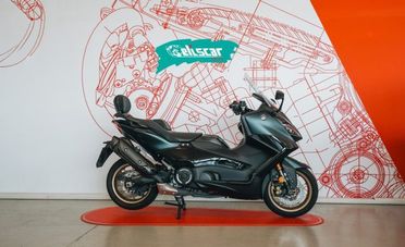 YAMAHA T-Max 560 TECH MAX