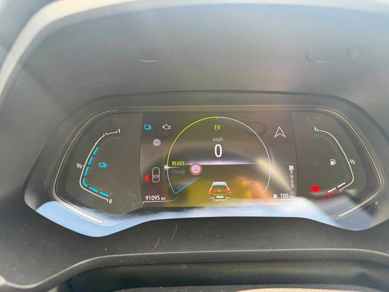 Renault Captur Full Hybrid E-Tech 145 CV Business