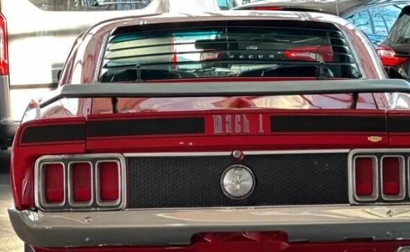 Ford Mustang Fastback Mach 1 coupe' M351