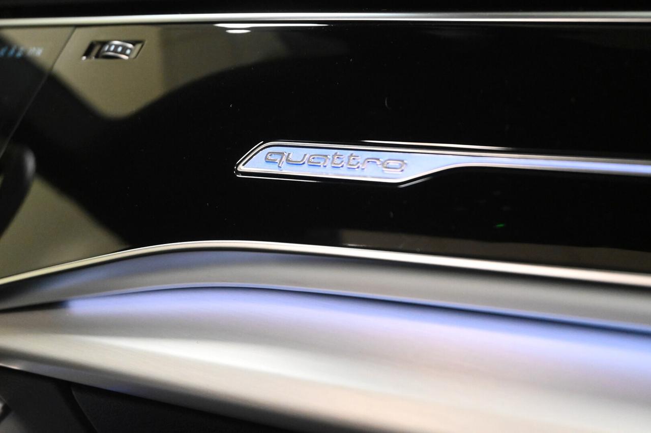 AUDI Q8 Q8 50 TDI 286 CV quattro tiptronic Sport