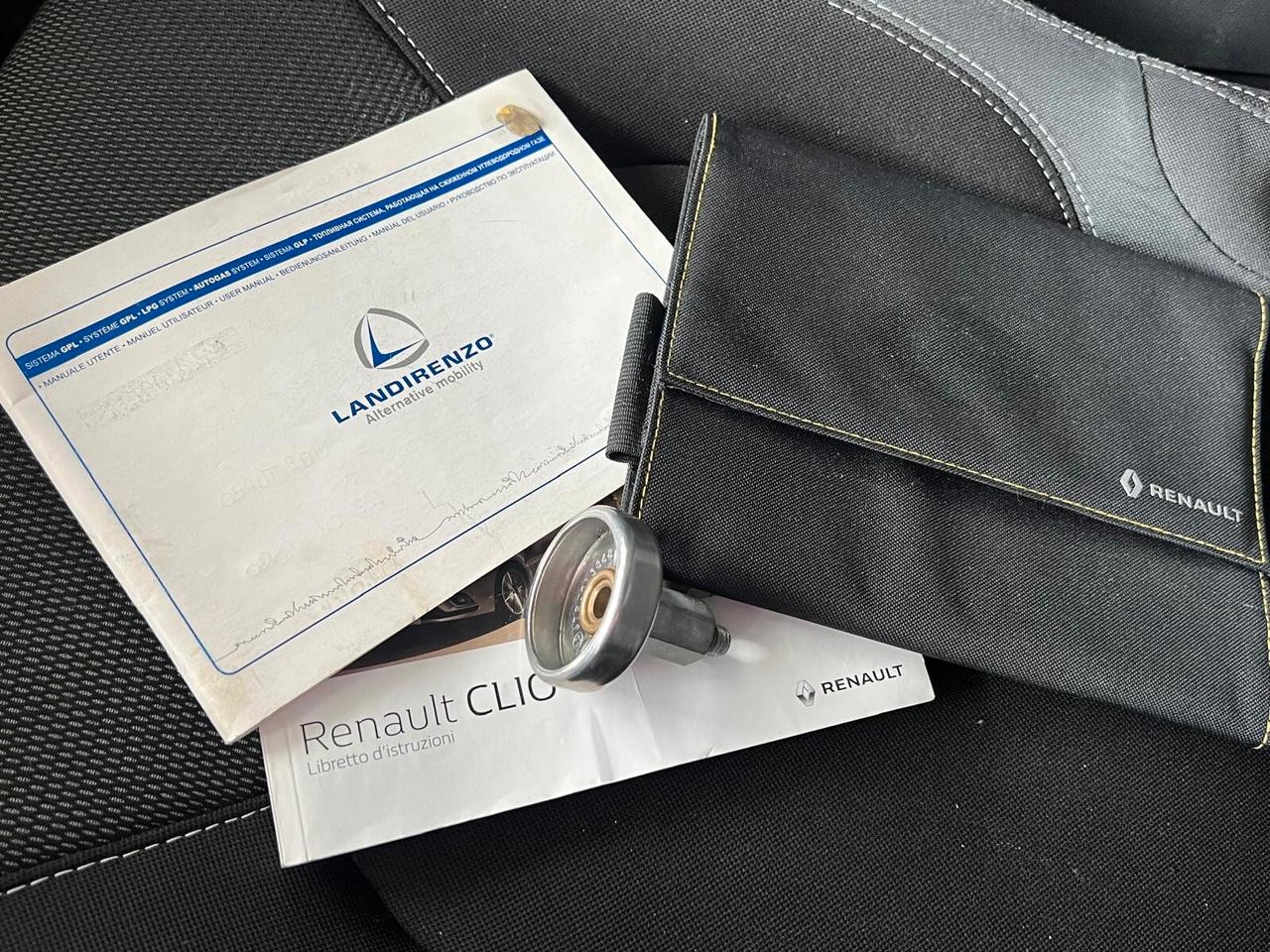 Renault Clio TCe 90CV *GPL*PREZZO VERO*NAVI NEOPATENTATI