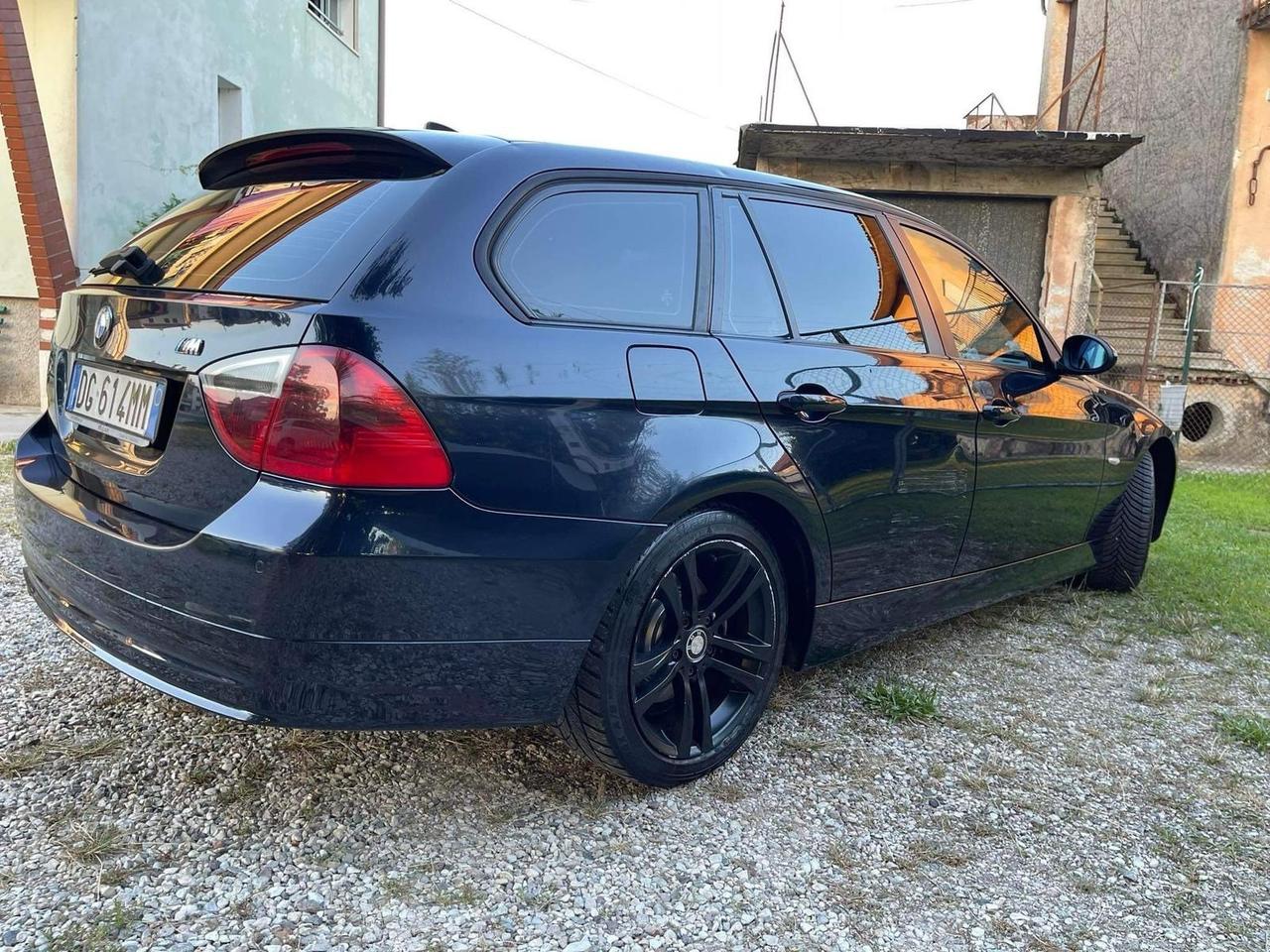 Bmw 320D STATION WAGON DA CAMBIARE POMPA GASOLIO
