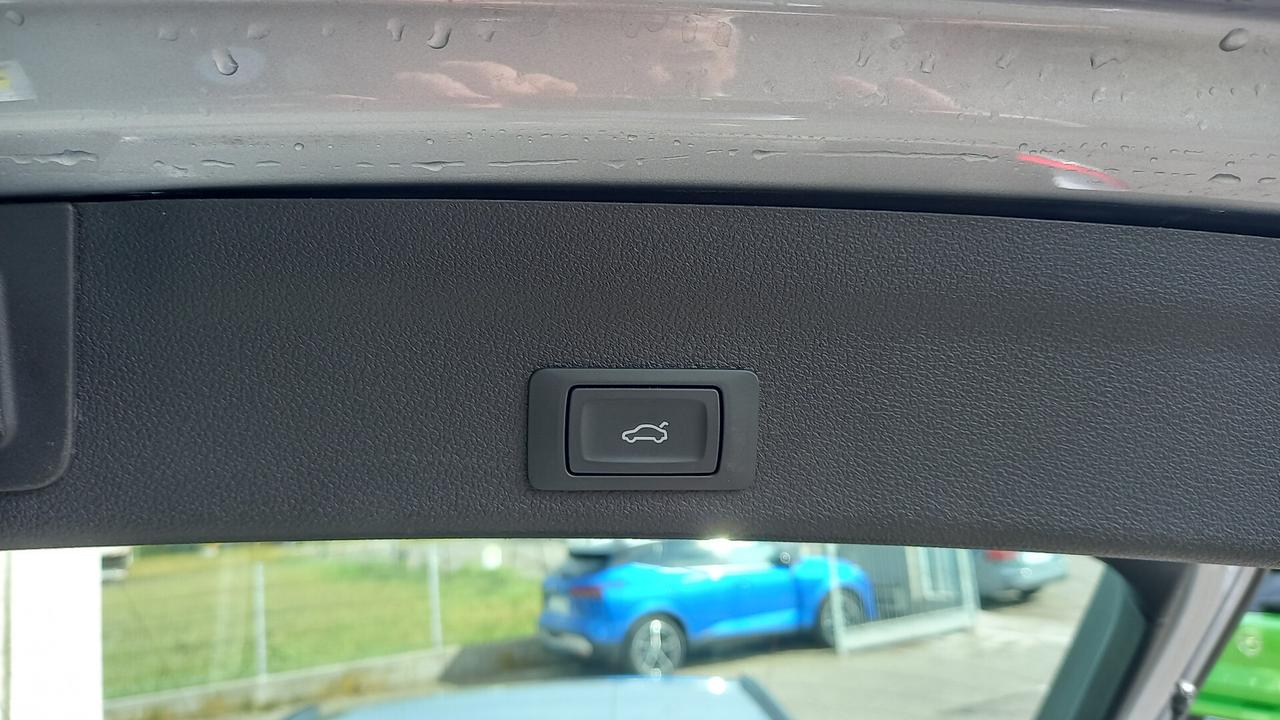 Audi A6 Avant 40 2.0 TDI quattro ultra S tronic Business