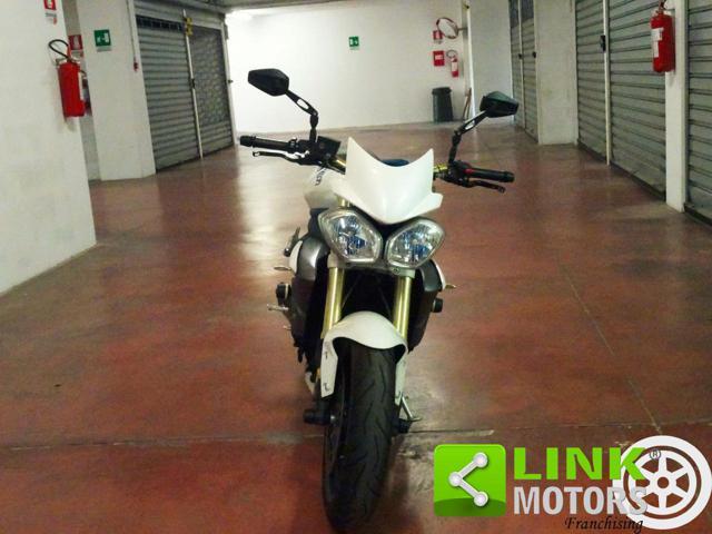 TRIUMPH Street Triple 675 Street triple 675