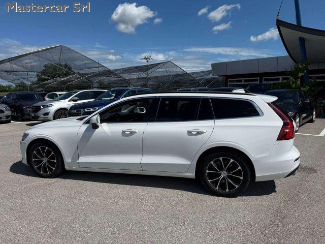 VOLVO V60 V60 2.0 b4 Momentum Business Pro auto - GG137JE