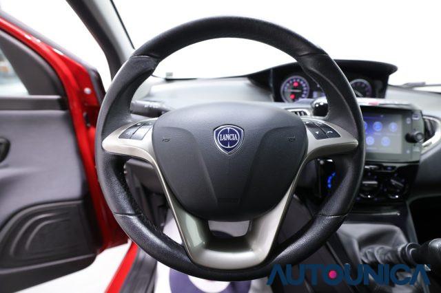 LANCIA Ypsilon 1.0 FIREFLY 5 PORTE S&S HYBRID GOLD FARI LED