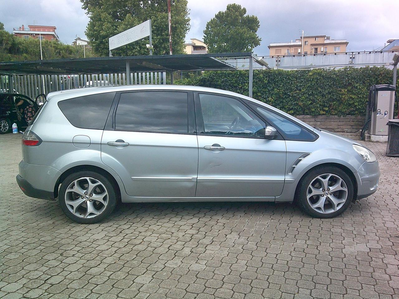 Ford S-Max 2.0 TDCi 140CV Titanium DPF+Pelle+Tetto Panoramico