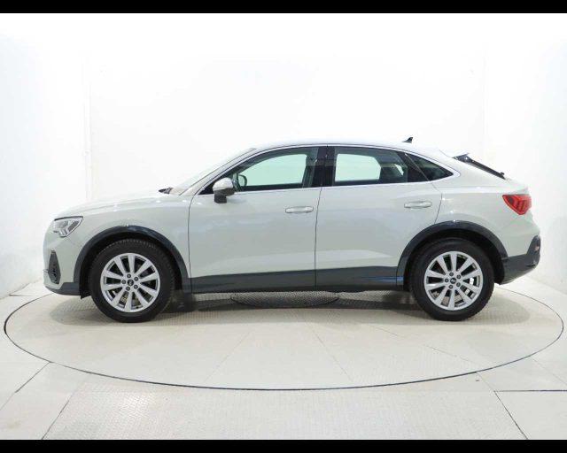 AUDI Q3 SPB 35 TDI S tronic Business Plus