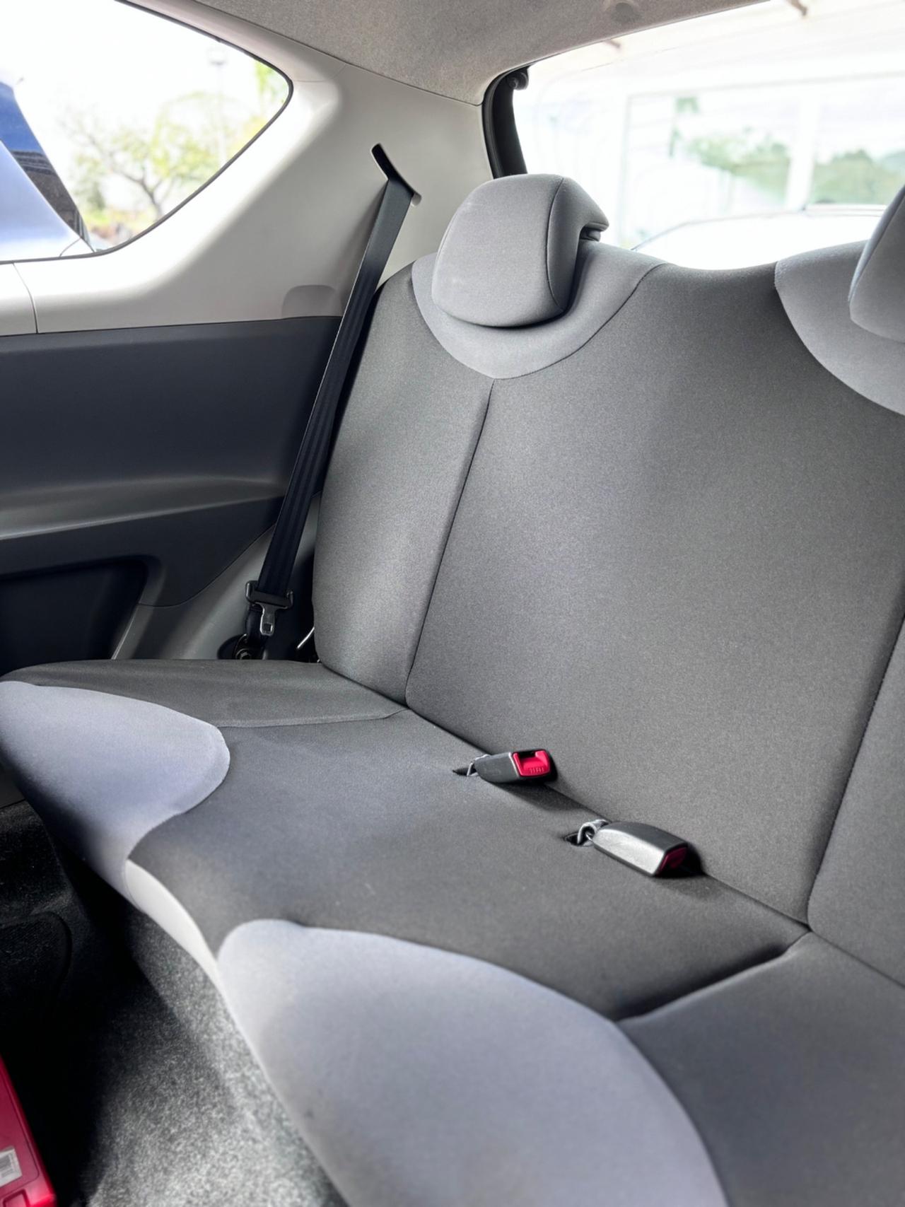 Citroen C1 1.0 AMIC1