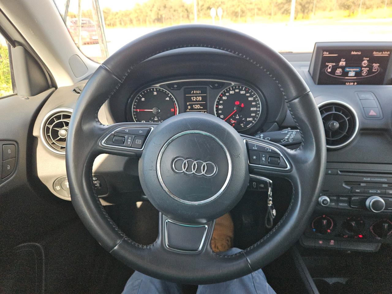 Audi A1 SPB 1.6 TDI Ambition Manuale