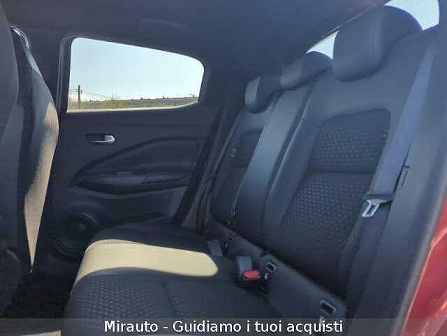 Nissan Juke 1.0 DIG-T 114 Mt N-Connecta