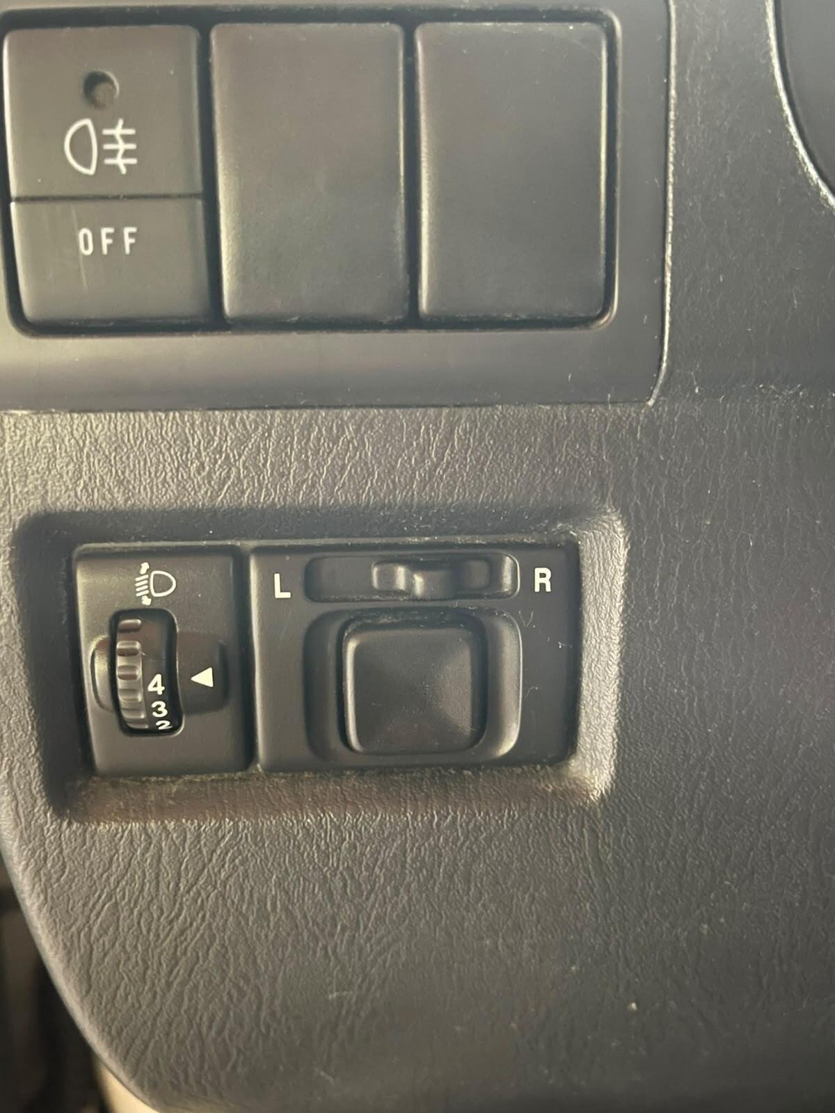 Suzuki Jimny 1.3i 16V cat 4WD JLX