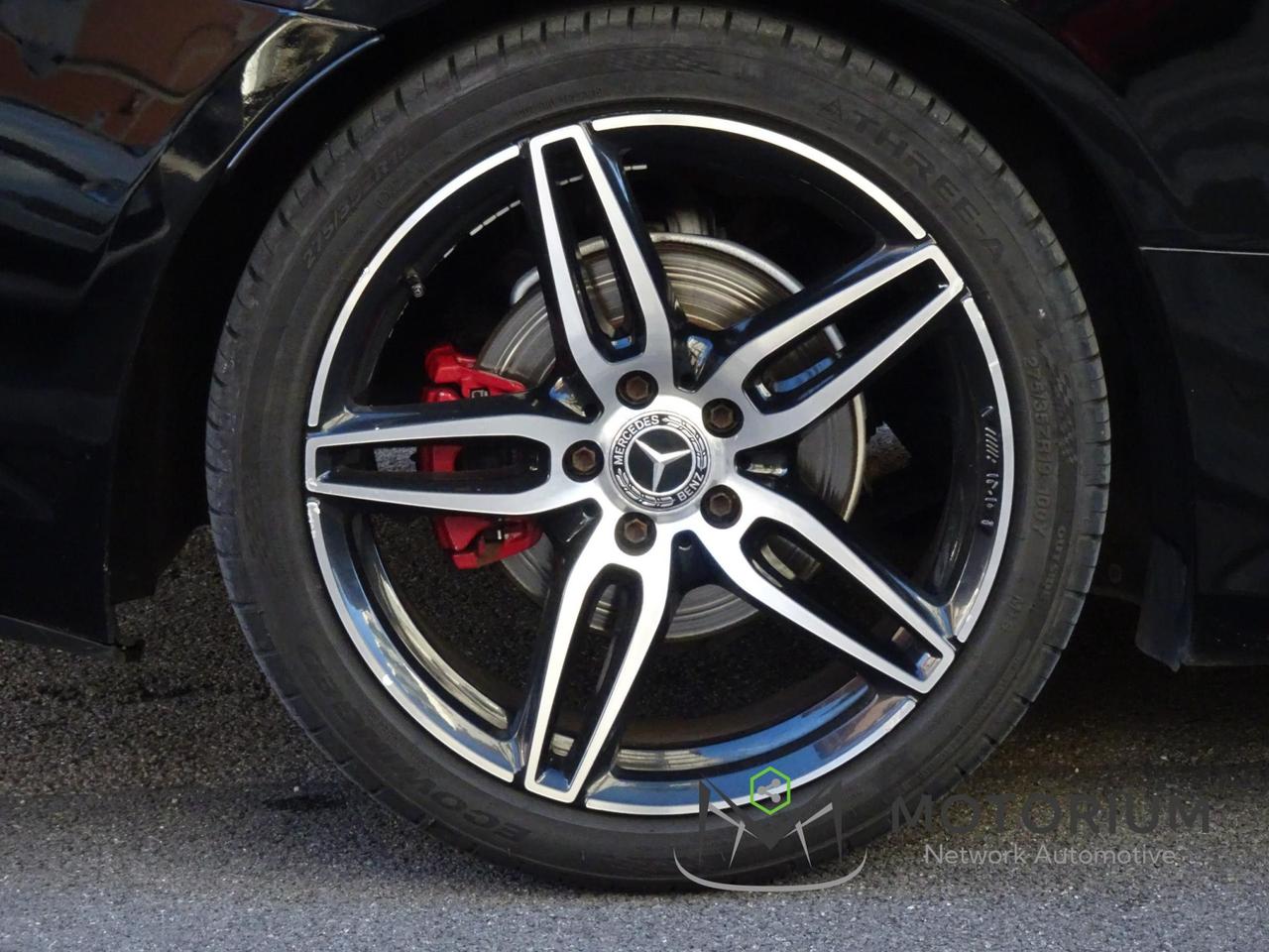 Mercedes-Benz E 220 d Auto Premium Plus