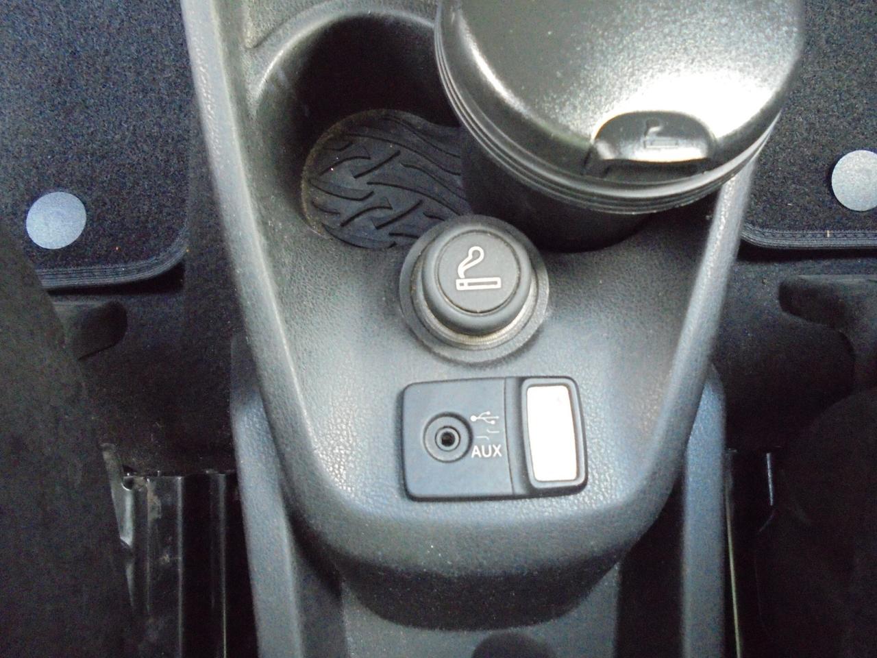 LANCIA YPSILON 1.2 GOLD 5P UNIPROPRIETARIO- NEOPATENTATI-