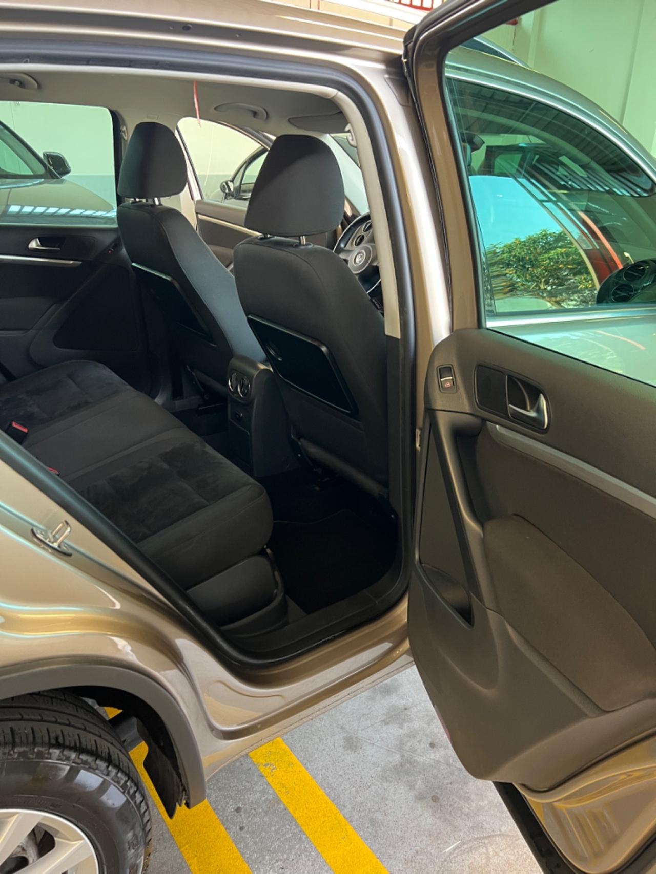 Volkswagen Tiguan 2.0 TDI 140CV 4MOTION DSG Sport & Style