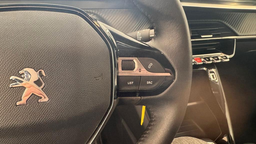 Peugeot 208 1.2 Puretech ALLURE 100 Cv.