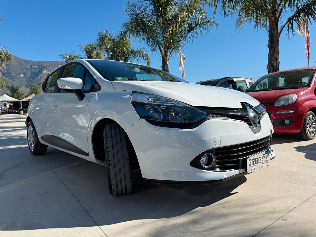 RENAULT CLIO ANNO 2014 1.2 BENZINA 75 CV