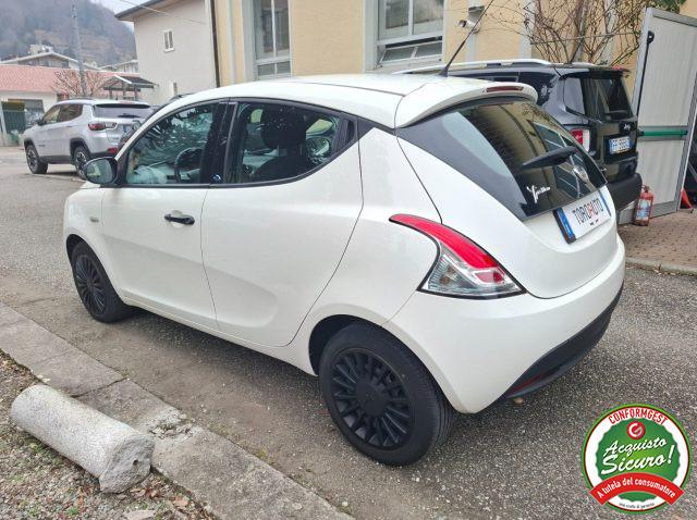 LANCIA Ypsilon 1.2 69 CV 5 porte GPL (CASA MAD.)Ecochic Elef. Blu