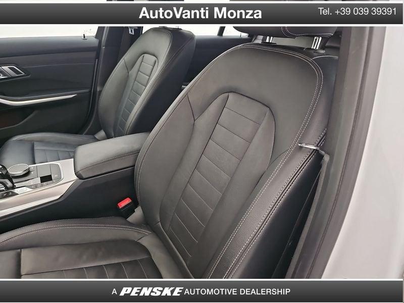 BMW Serie 3 320d Touring mhev 48V xdrive Luxury auto