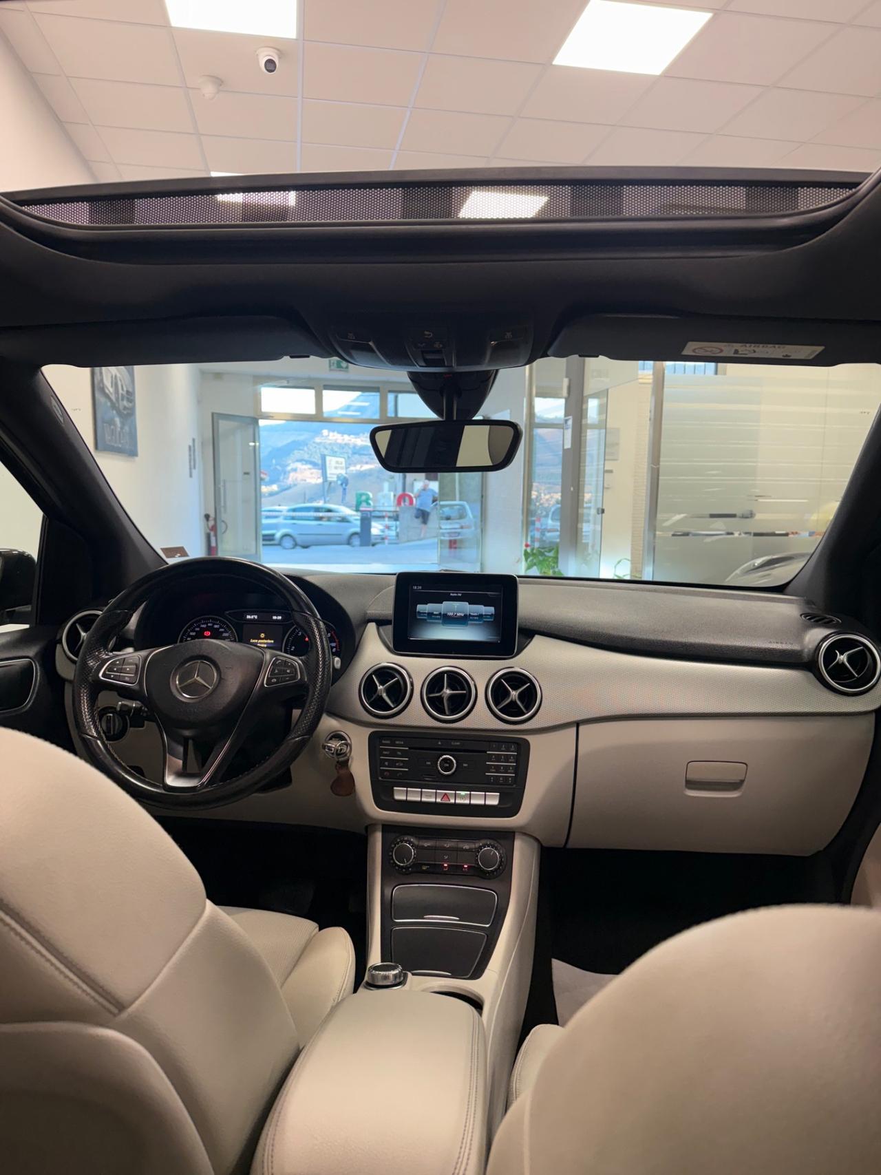 Mercedes-benz B 180 d Automatic Premium