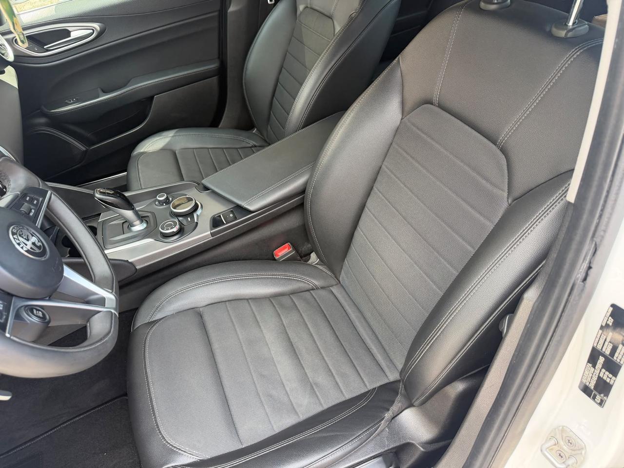 Alfa Romeo Giulia 2.2 180 CV AT8 Super