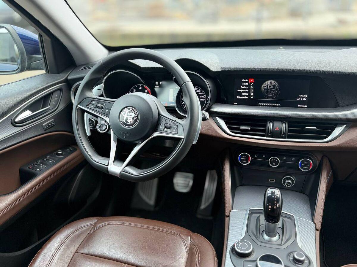 Alfa Romeo Stelvio 2.2 t Super Q4 210cv auto