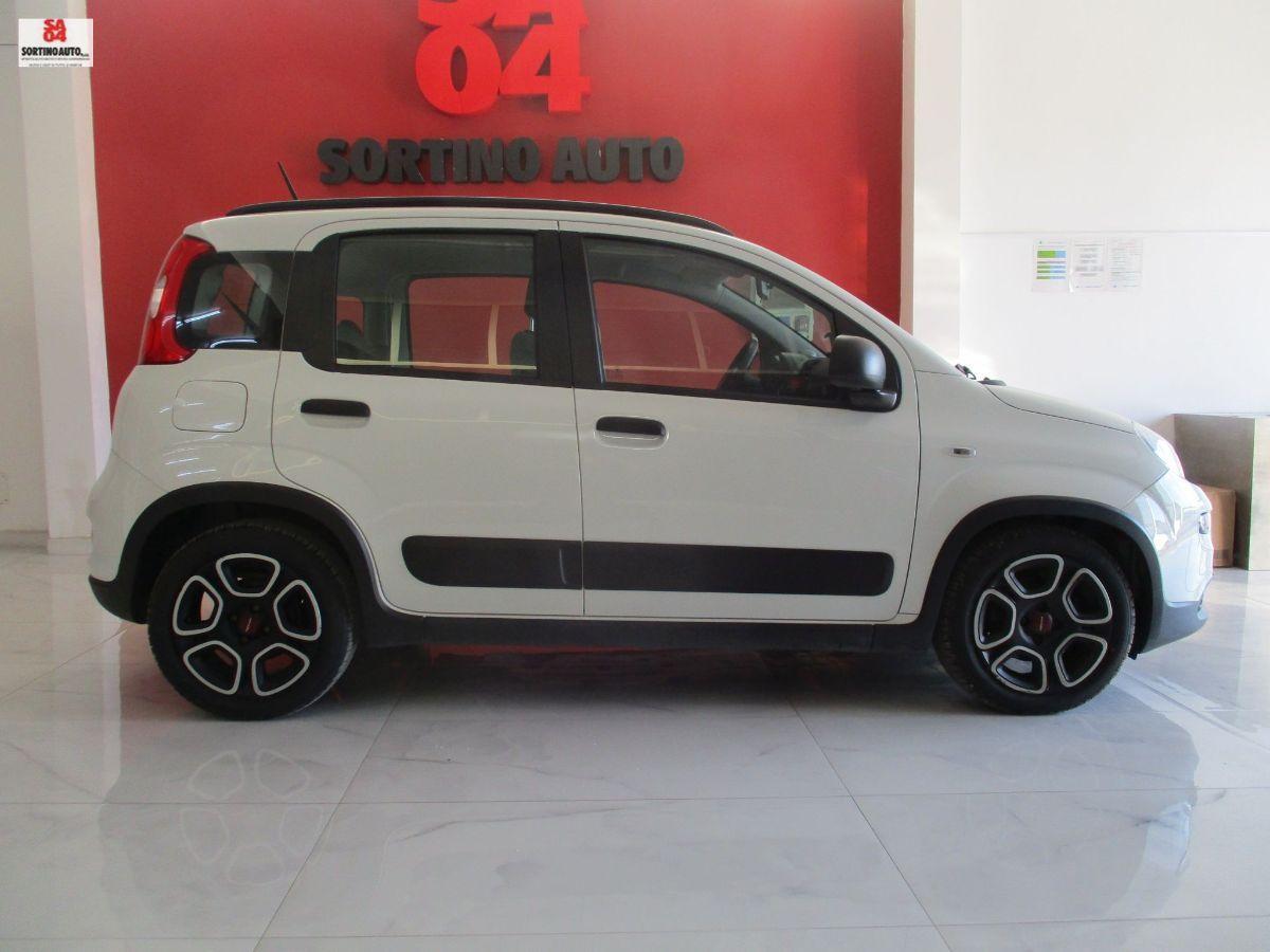 FIAT Panda 1.0 FireFly S&S Hybrid City Life-KM65000