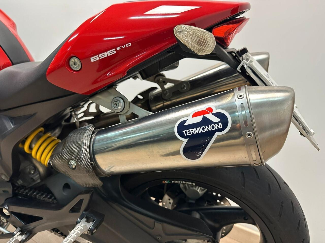 DUCATI MONSTER 696 SCARICO TERMIGNONI DA 99€ AL MESE