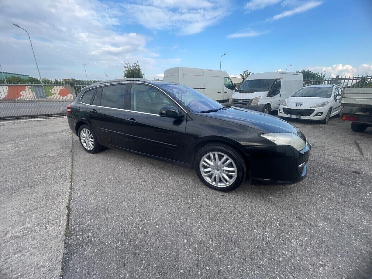 Renault Laguna 2.0 dCi 150CV SporTour Elite Plus Dynamique