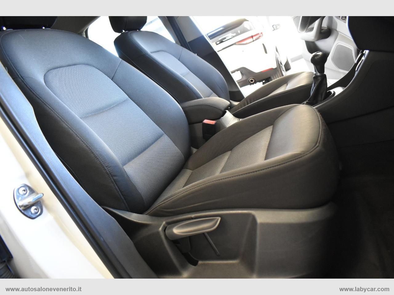 AUDI Q3 2.0 TDI 120CV Business