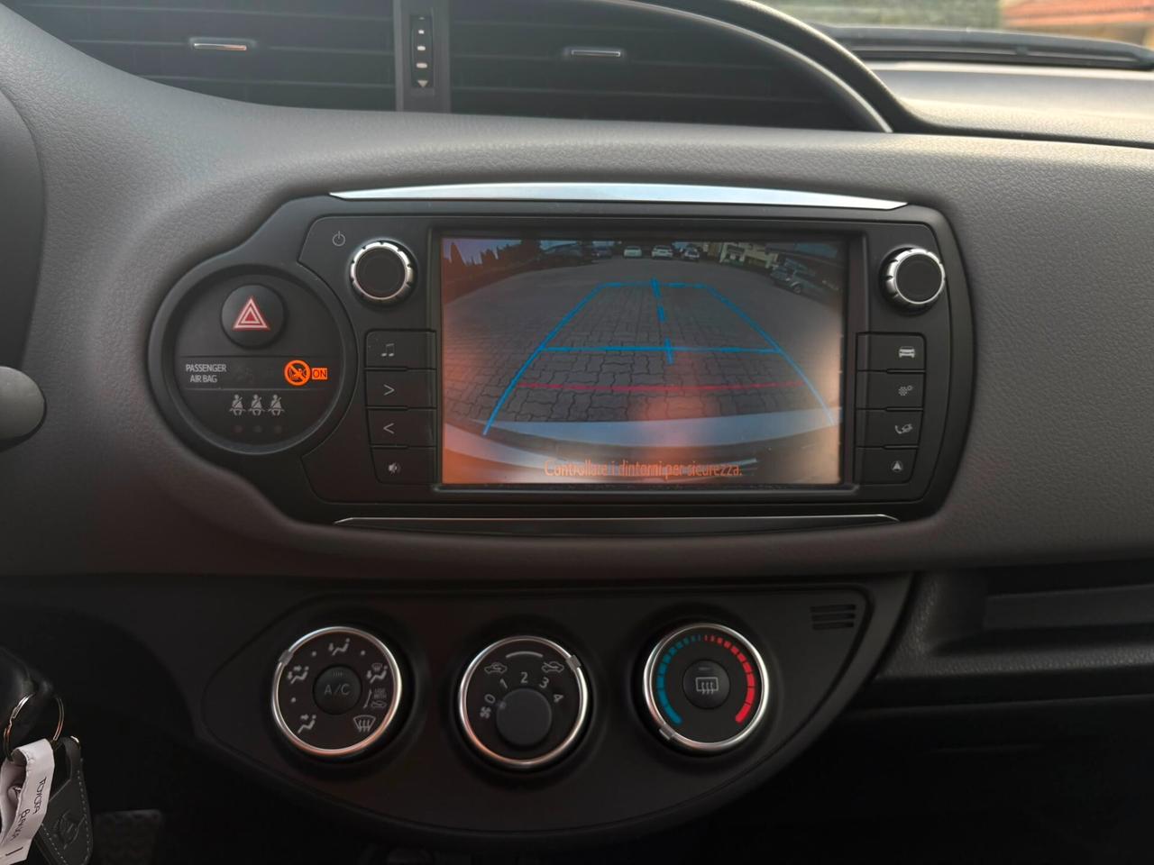 TOYOTA YARIS 1.0 BENZINA KM 72.382 SI A NEOPATENTATI