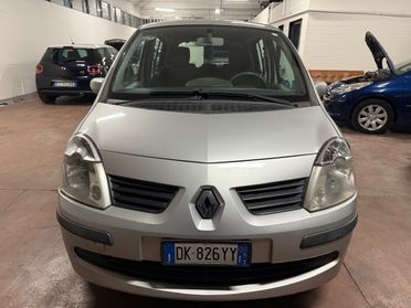 Renault Modus 1.2 16V TCE Grazia