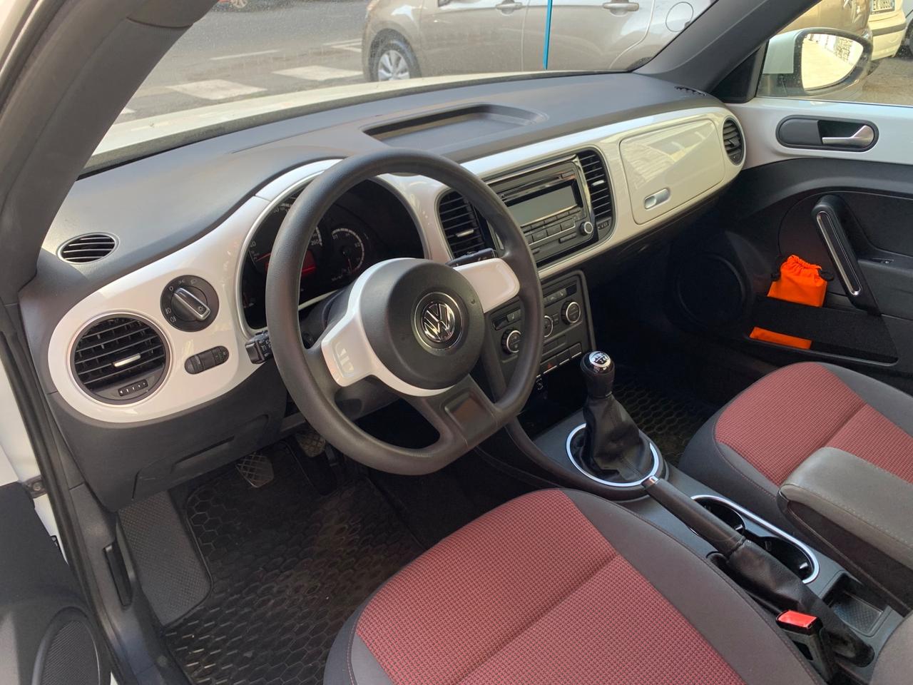 Volkswagen Maggiolino 1.2 TSI Design B 03/2015 km 38000