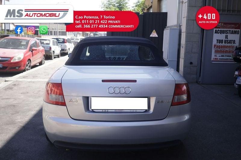 Audi A4 A4 Cabrio 2.5 V6 tdi 163cv multitronic 120KW ANNO 2005
