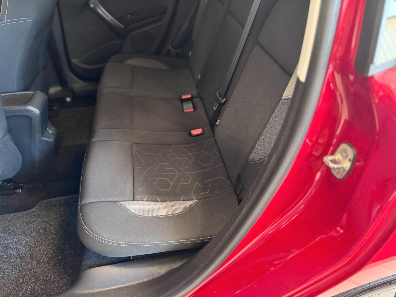 Peugeot 2008 BlueHDi 100 Allure