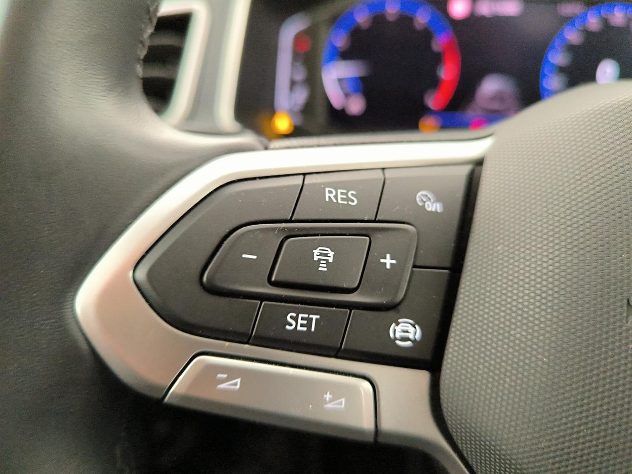 Volkswagen T-Roc 1.0 tsi style 115cv