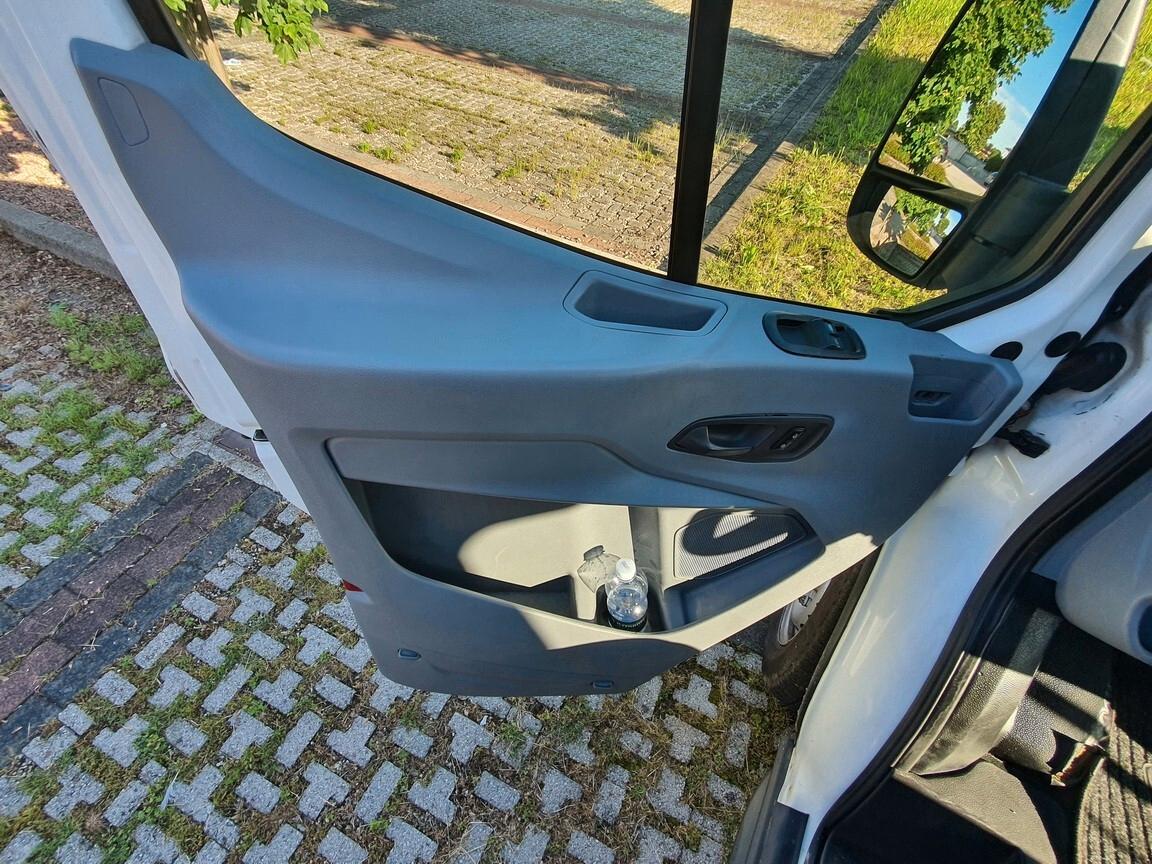 Ford Transit 310M 2.2 TDCi 100CV L2H2 9 Posti