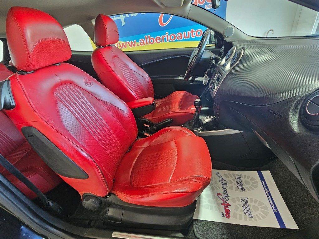 Alfa Romeo MiTo 1.6 JTDm 16V Distinctive Premium Pack