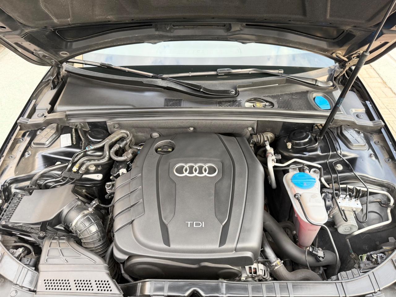 Audi A4 2.0 TDI S-Tronic quattro S-Line - GARANZIA