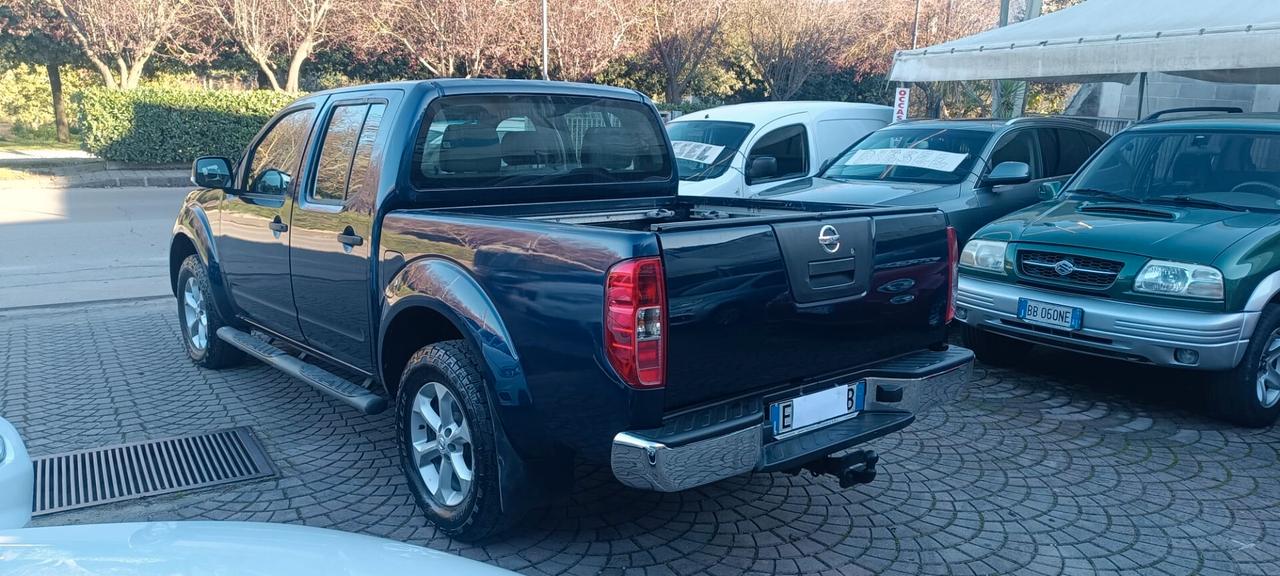 Nissan Navara 2.5 dCi 190CV 4 porte Double Cab LE
