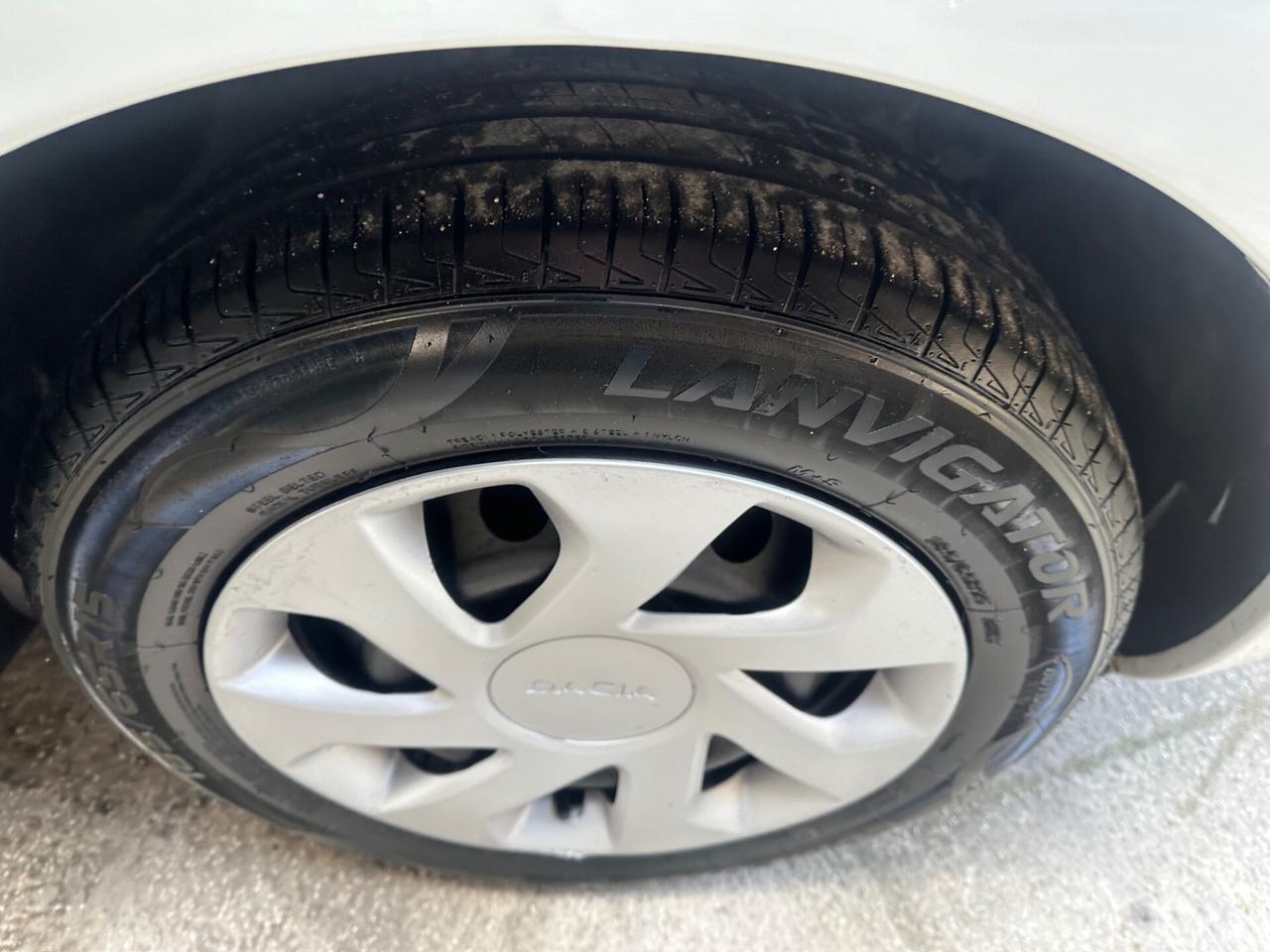 Dacia Sandero 1.2 GPL 75CV Ambiance