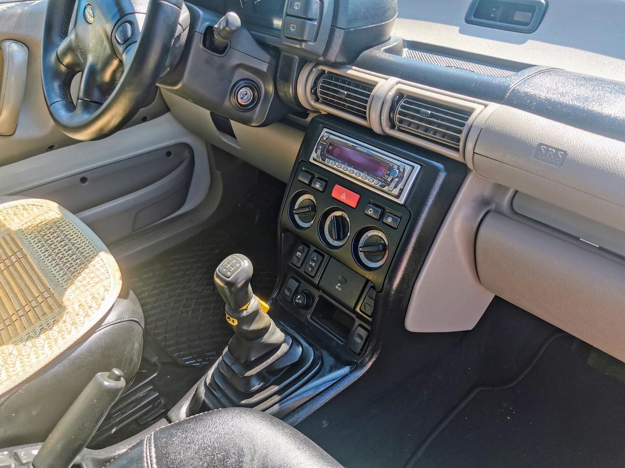 Land Rover Freelander 2.0 Diesel 4x4 AUTOCARRO