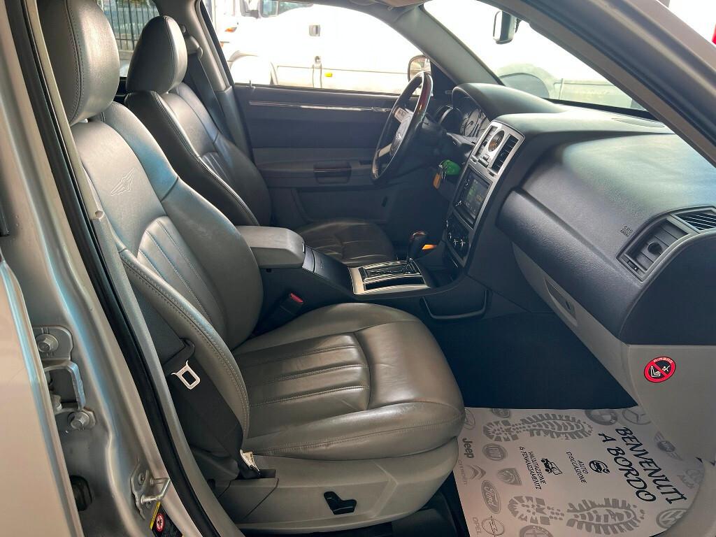 Chrysler 300C 3.0 V6 CRD 218 CV - CAMBIO AUTOMBELLISSIMA