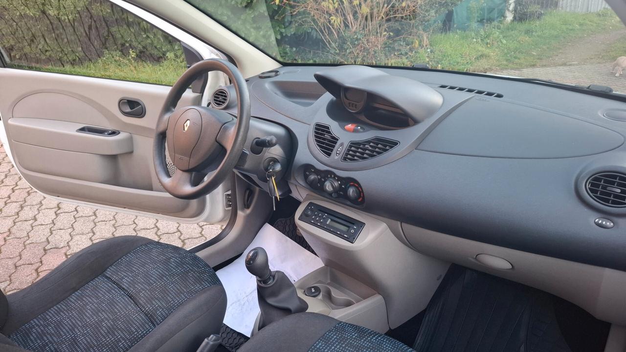 Renault Twingo 1.2 16V Dynamique
