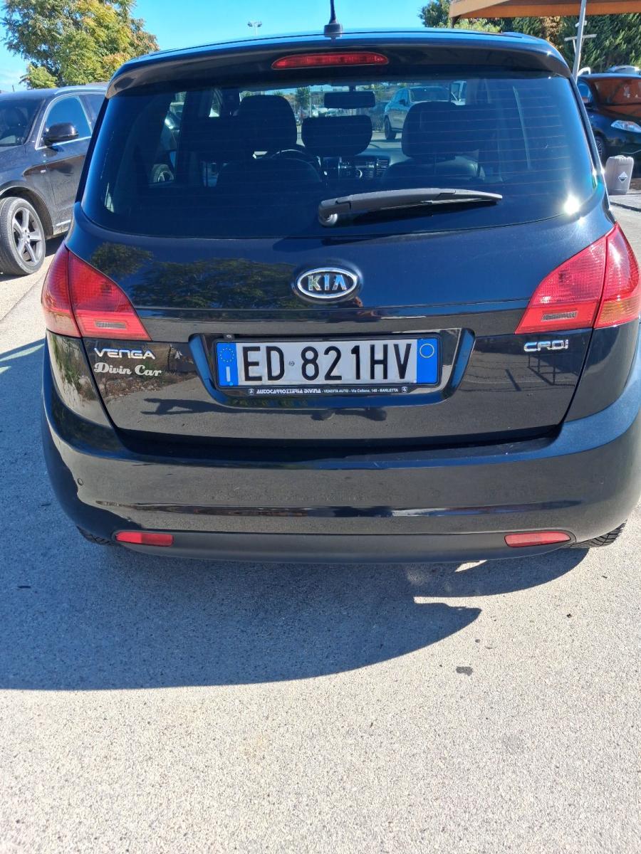 KIA - Venga - 1.6 CRDi VGT TX