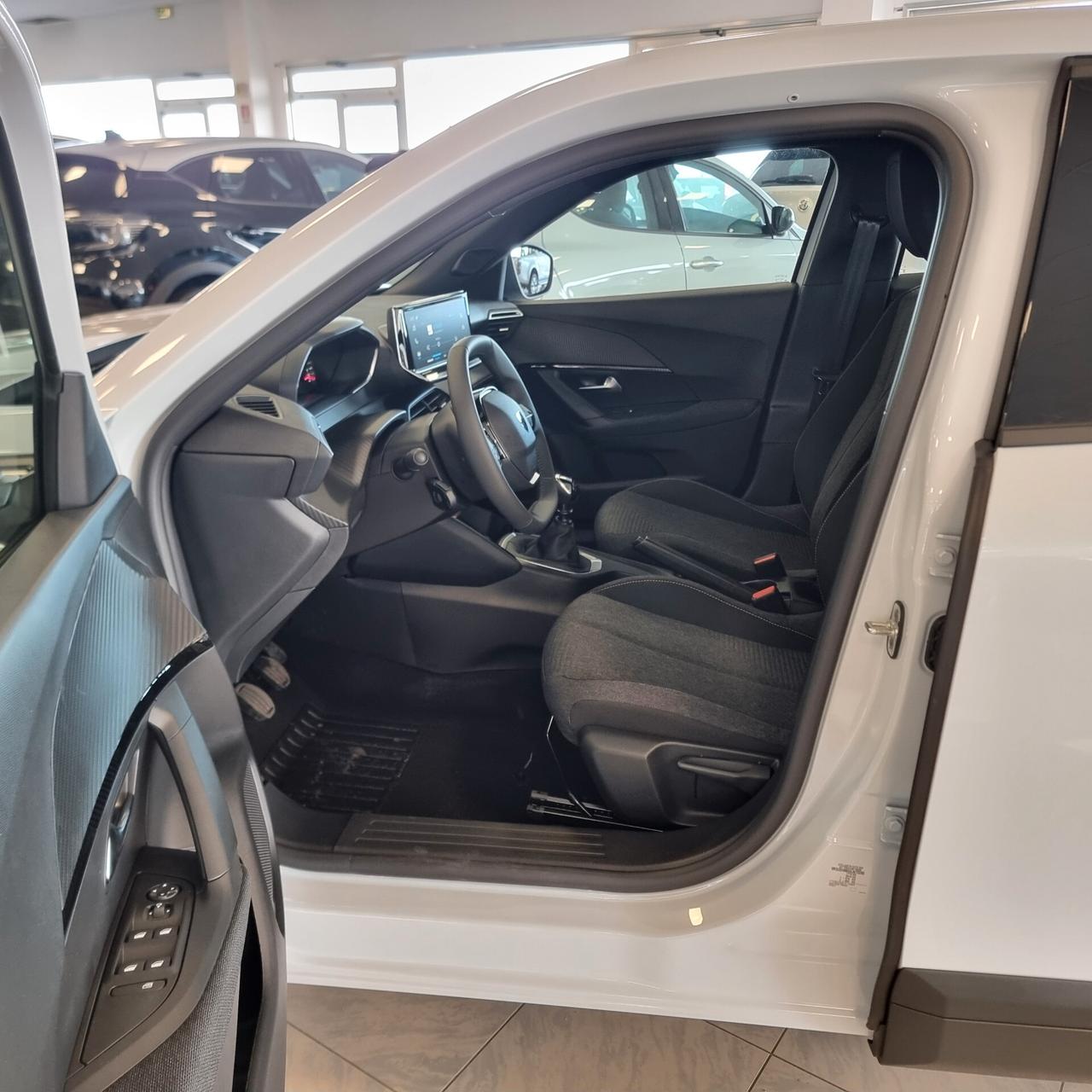 Peugeot 2008 STYLE 1.2 100cv S&S