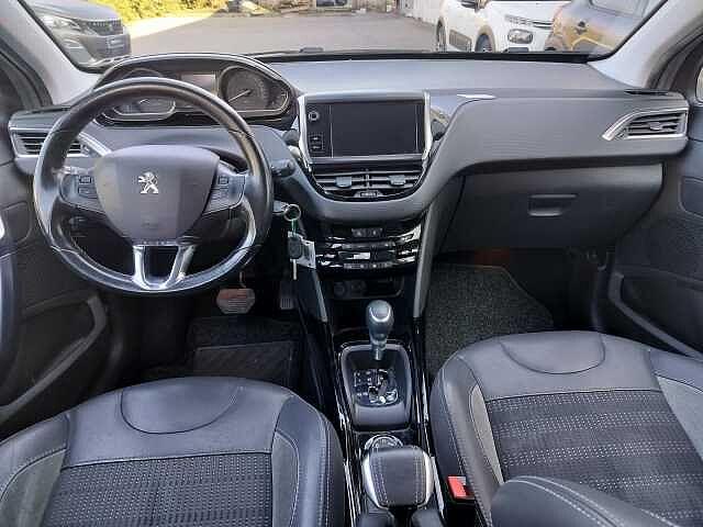 Peugeot 2008 PureTech Turbo 110 EAT6 S&S Allure