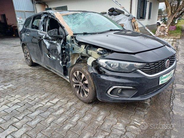 Fiat Tipo S.W 1.6 Mjt DCT Incidentata 2020